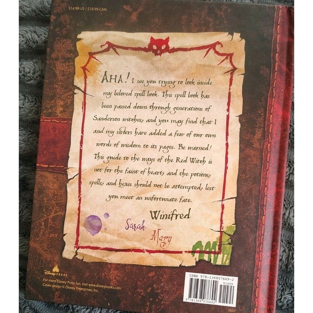 Disney Hocus Pocus Spell Book Guide to Spells, Potions and Hexes - Picture 3 of 3